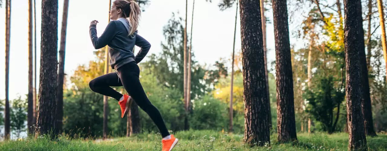 Wide abstract gradient suggesting horizon light